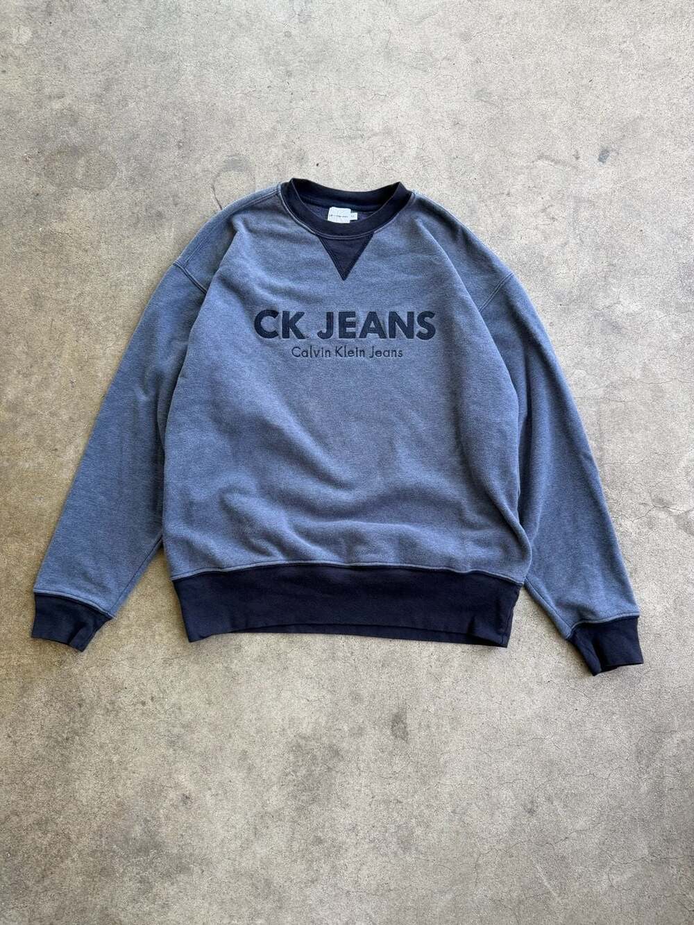 Vintage 90s Calvin Klein Jeans Spell Out Graphic Crewneck Sweatshirt